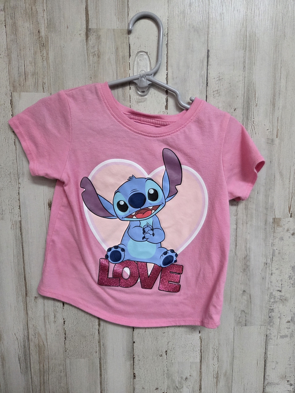 💝 Pink Kids' Stitch 'Love' Graphic Tee